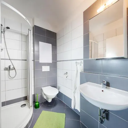 Kopečná With Parking Apartmán *