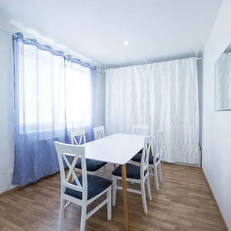 Apartmán Kopečná With Parking *